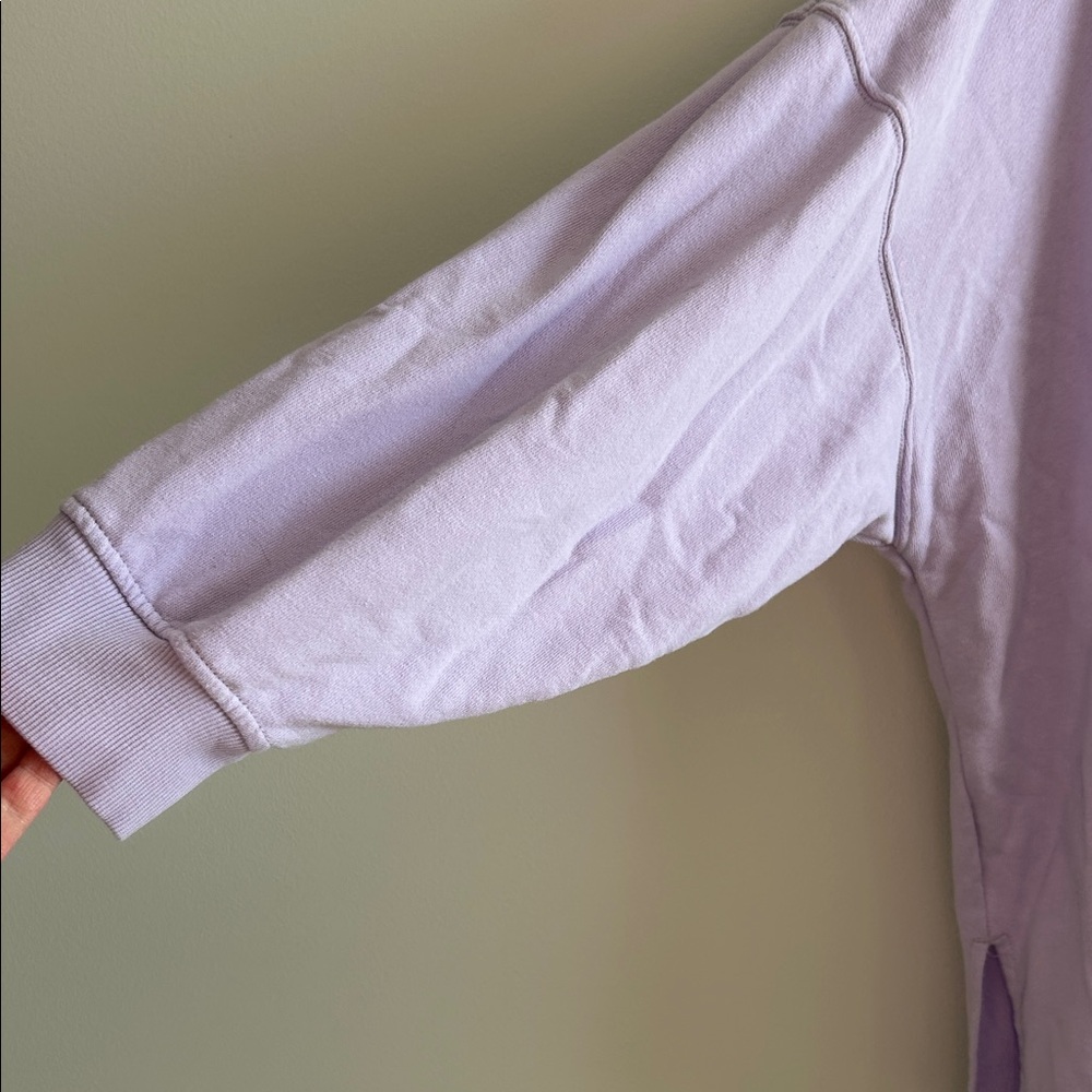 Lavender Hooded Sweatshirt, Old Navy, size XL, 3/4 length sleeves, side slit - Picture 3 of 4